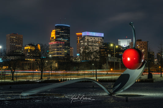 Spoonbridge and Cherry with Minneapolis Skyline Tight